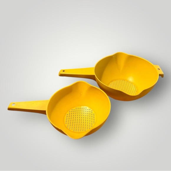 Lot/2 Vintage Yellow Strainers Colanders - Picture 7 of 11